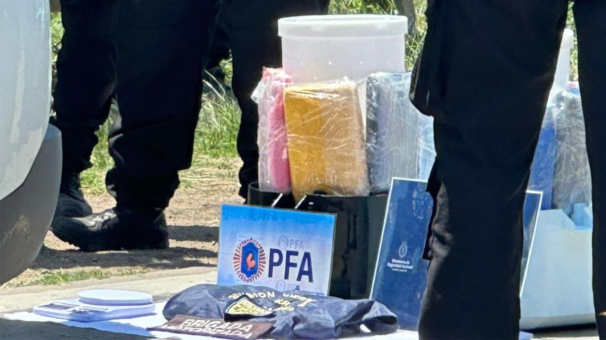 El secuestro se hizo a la vera de la avenida en donde se montó un fuerte operativo policial.&nbsp;