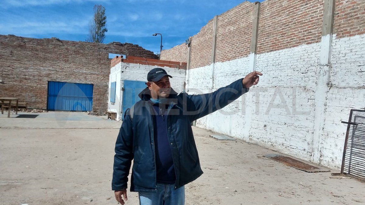 José Luis Benitez, presidente del Club Nuevo Horizonte, aseguró que seguirán trabajando para sacar adelante el club.