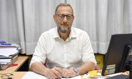 Marcos Corach dijo que retomarán el diálogo con el sector Traferri cuando aclare su situación en la Justicia. Marcos Corach dijo que retomarán el diálogo con el sector Traferri cuando aclare su situación en la Justicia.