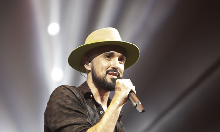 Abel Pintos abandonó en vivo el móvil de Intrusos y sorprendió a todos Abel Pintos abandonó en vivo el móvil de Intrusos y sorprendió a todos