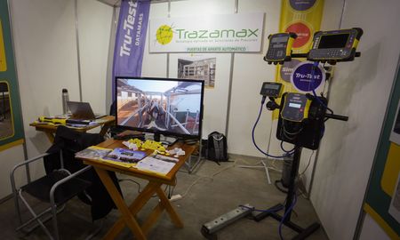 Trazamax se presentó en TodoLáctea con un stand donde mostró sus herramientas y tecnologías para tambos. Trazamax se presentó en TodoLáctea con un stand donde mostró sus herramientas y tecnologías para tambos.