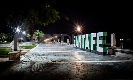 La Provincia evalúa mayores restricciones para frenar el incremento de los contagios en Santa Fe. La Provincia evalúa mayores restricciones para frenar el incremento de los contagios en Santa Fe.