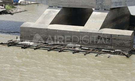 Aire de Santa Fe | Puente Oroño.jpg