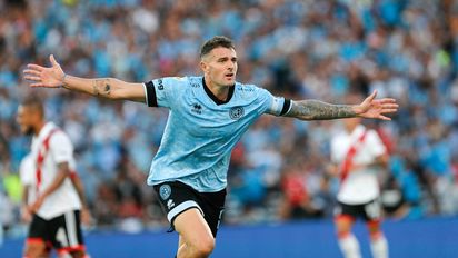 Pablo Vegetti le inició un juicio millonario a su ex equipo: el goleador santafesino va por todo