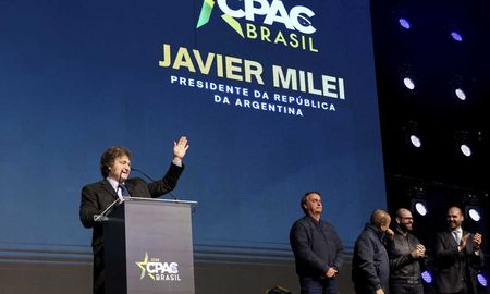Javier Milei habló en Brasil durante la CPAC y dijo que Bolsonaro es un perseguido judicial. Javier Milei habló en Brasil durante la CPAC y dijo que Bolsonaro es un perseguido judicial.