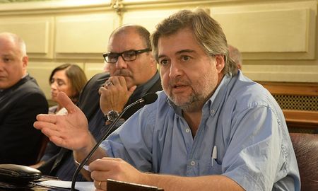 El senador Roberto Mirabella mostró la preocupación por la demora en la sansión de la&nbsp; prórroga de la ley de Biocombustibles.&nbsp;