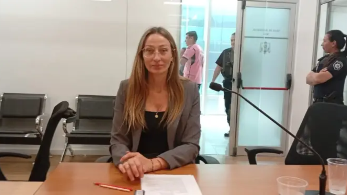 La acusación estuvo a cargo de la fiscal Dra. Dra. Luciana Chiavarini. La acusación estuvo a cargo de la fiscal Dra. Dra. Luciana Chiavarini.