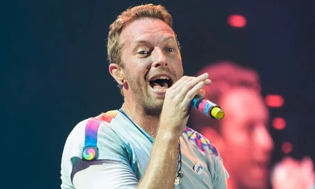 Chris Martin de Coldplay pidió una orden de restricción para una fan. Chris Martin de Coldplay pidió una orden de restricción para una fan.