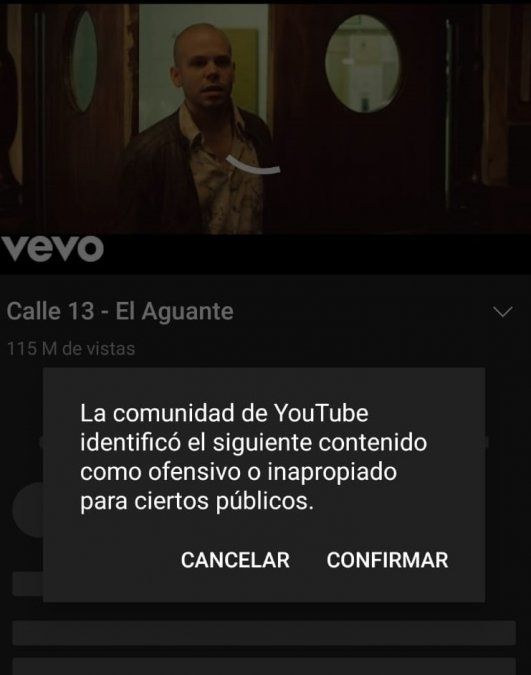 Este mensaje aparece a la hora de reproducir el video. 