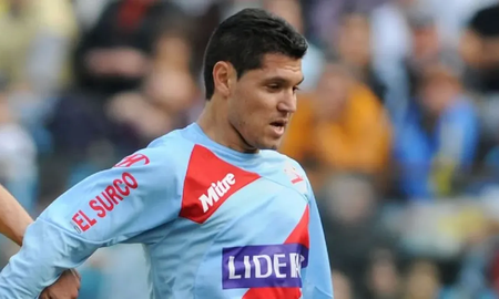 Javier Yacuzzi, exjugador de Arsenal, murió este lunes a causa de un virus contraído en México. Javier Yacuzzi, exjugador de Arsenal, murió este lunes a causa de un virus contraído en México.