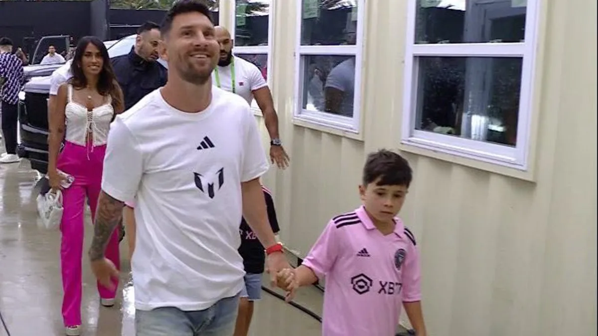 Lionel Messi junto a su familia en Miami. Lionel Messi junto a su familia en Miami.