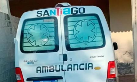 Un empleado municipal fue suspendido tras usar una ambulancia oficial para ir a un hotel alojamiento en Santa Fe. Un empleado municipal fue suspendido tras usar una ambulancia oficial para ir a un hotel alojamiento en Santa Fe.