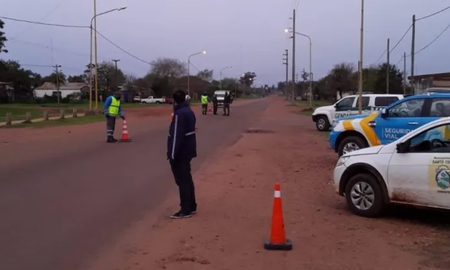 Investigan si el gendarme hallado muerto en Corrientes simuló un homicidio para cobrar un seguro. Investigan si el gendarme hallado muerto en Corrientes simuló un homicidio para cobrar un seguro.