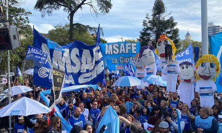Amsafé rechazó el descuento de los días no trabajados durante agosto. Amsafé rechazó el descuento de los días no trabajados durante agosto.