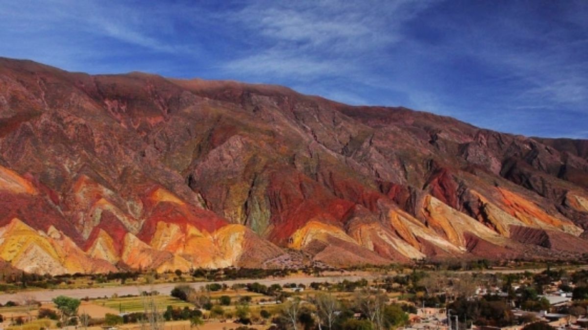 Escapada a un pueblo escondido de Jujuy con paisajes y atractivos soñados.
