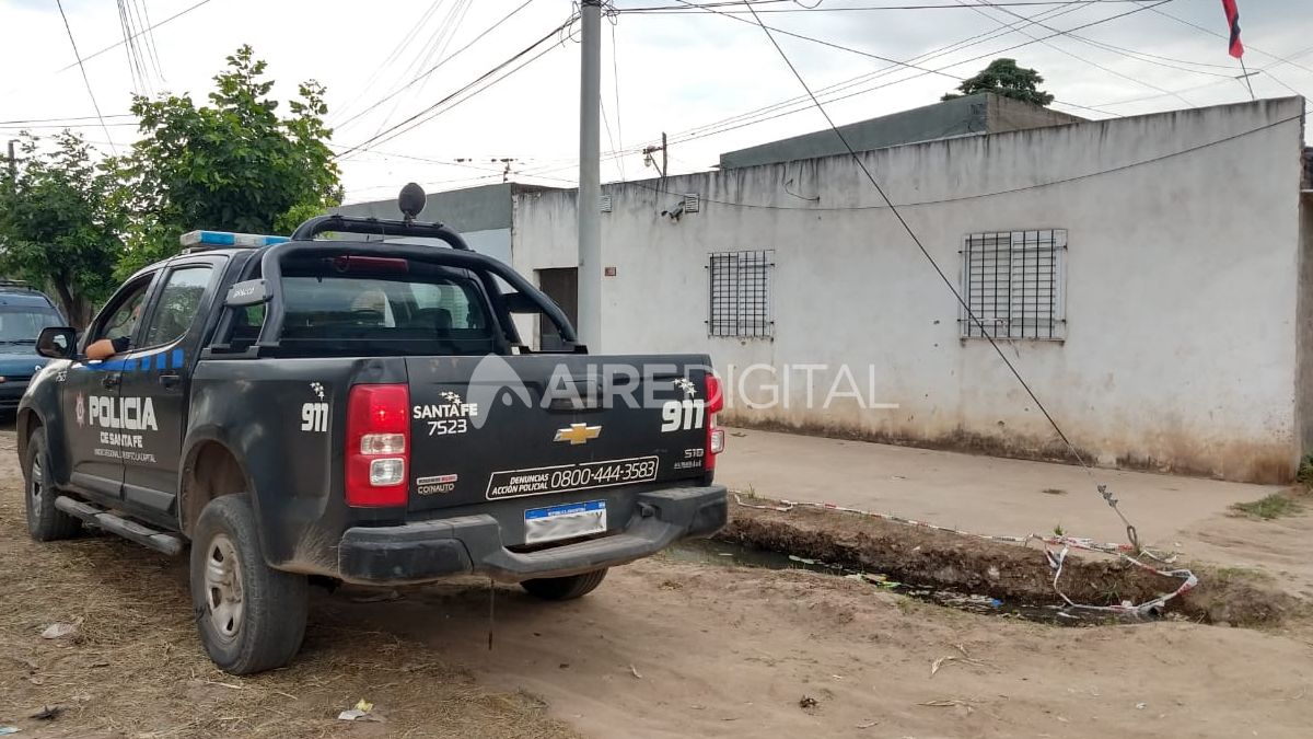 Habló el padre del prófugo del triple crimen de Santa Fe: Le pido que se entregue