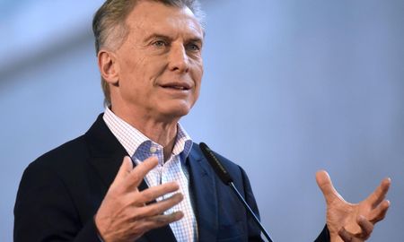 macri utilizara por primera vez la cadena nacional para dar su version de la herencia m macri utilizara por primera vez la cadena nacional para dar su version de la herencia m