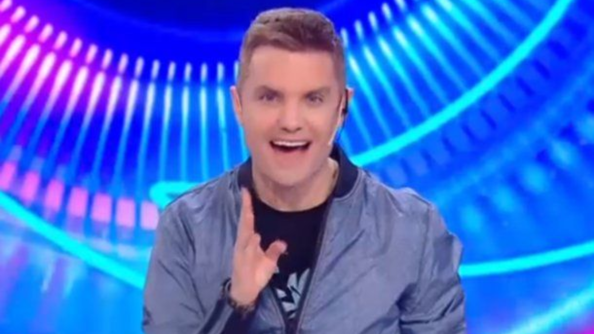 Santiago del Moro confirmó que entra una reconocida banda de pop a la casa de Gran Hermnao.