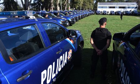 La mayoría serán utilizadas en dependencias de la Agrupación Unidades de Orden Público y diferentes secciones de calles de la Agrupación Cuerpos, en tanto que las 20 unidades restantes serán para la Policía de Acción Táctica y Policía Comunitaria. La mayoría serán utilizadas en dependencias de la Agrupación Unidades de Orden Público y diferentes secciones de calles de la Agrupación Cuerpos, en tanto que las 20 unidades restantes serán para la Policía de Acción Táctica y Policía Comunitaria.
