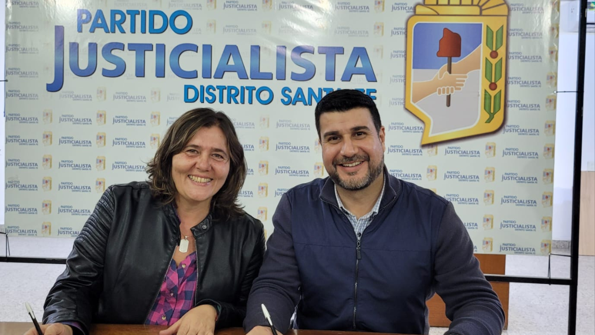 Marcos Cleri y Alejandra Obeid encabezan una de las listas del peronismo en Santa Fe junto Alejandra Rodenas como primera diputada provincial.