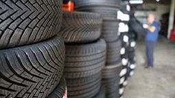 altText(Fate anunció su cierre definitivo y despedirá a sus 920 empleados en Argentina)}