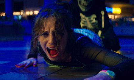La calle del terror: la trilogía de Netflix tiene 10 referencias que sólo los amantes del cine de terror entenderán. La calle del terror: la trilogía de Netflix tiene 10 referencias que sólo los amantes del cine de terror entenderán.