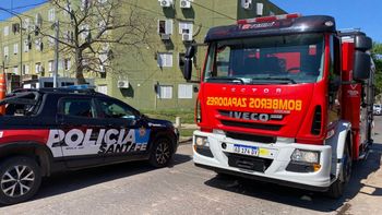 Un incendio en Fonavi San Jerónimo fue sofocado por los vecinos: actuaron bomberos y la policía