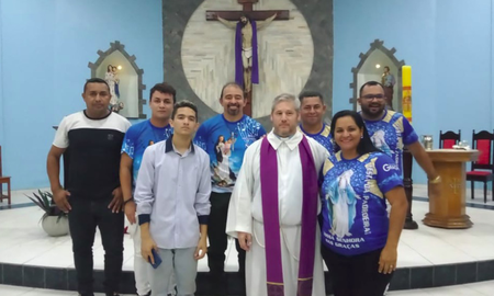 el cura santafesino que resiste al coronavirus y a bolsonaro en el amazonas el cura santafesino que resiste al coronavirus y a bolsonaro en el amazonas