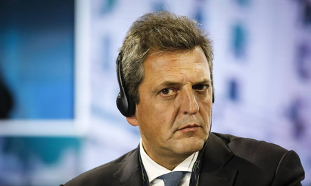 Sergio Massa aseguró que hay empresarios que buscan que el Gobierno les garantice la rentabilidad de sus ganancias. Sergio Massa aseguró que hay empresarios que buscan que el Gobierno les garantice la rentabilidad de sus ganancias.