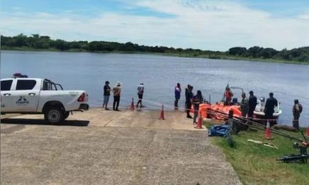 Tragedia por un naufragio en Paraguay. Tres argentinas murieron y un hombre está desaparecido. Tragedia por un naufragio en Paraguay. Tres argentinas murieron y un hombre está desaparecido.