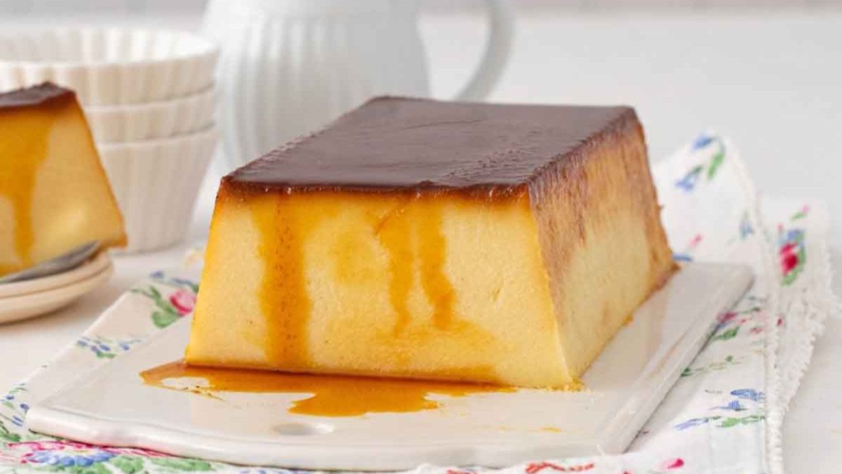 Budín de pan con leche condensada la receta rica y sencilla para hacer en casa