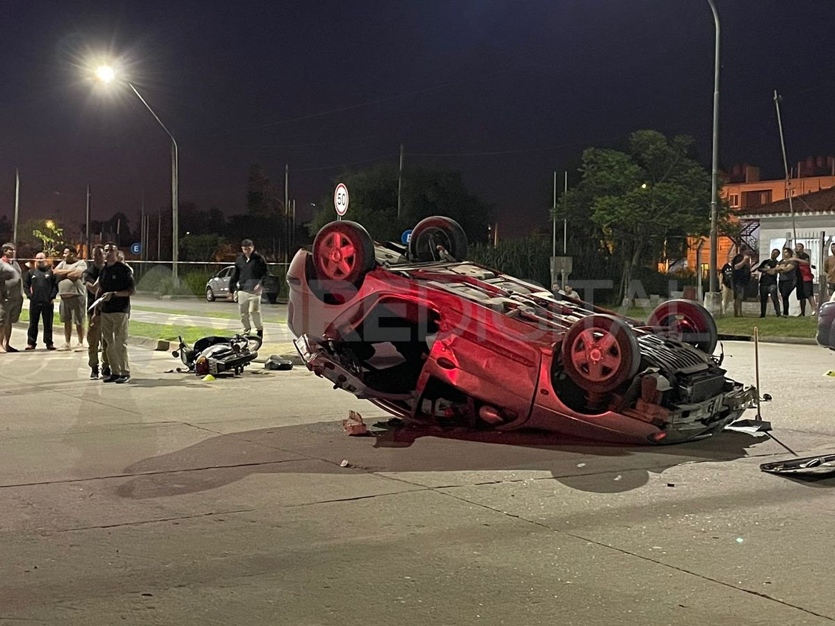 El bebe iba en brazos de su madre a bordo de la moto en el momento del choque en barrio Guadalupe Oeste.