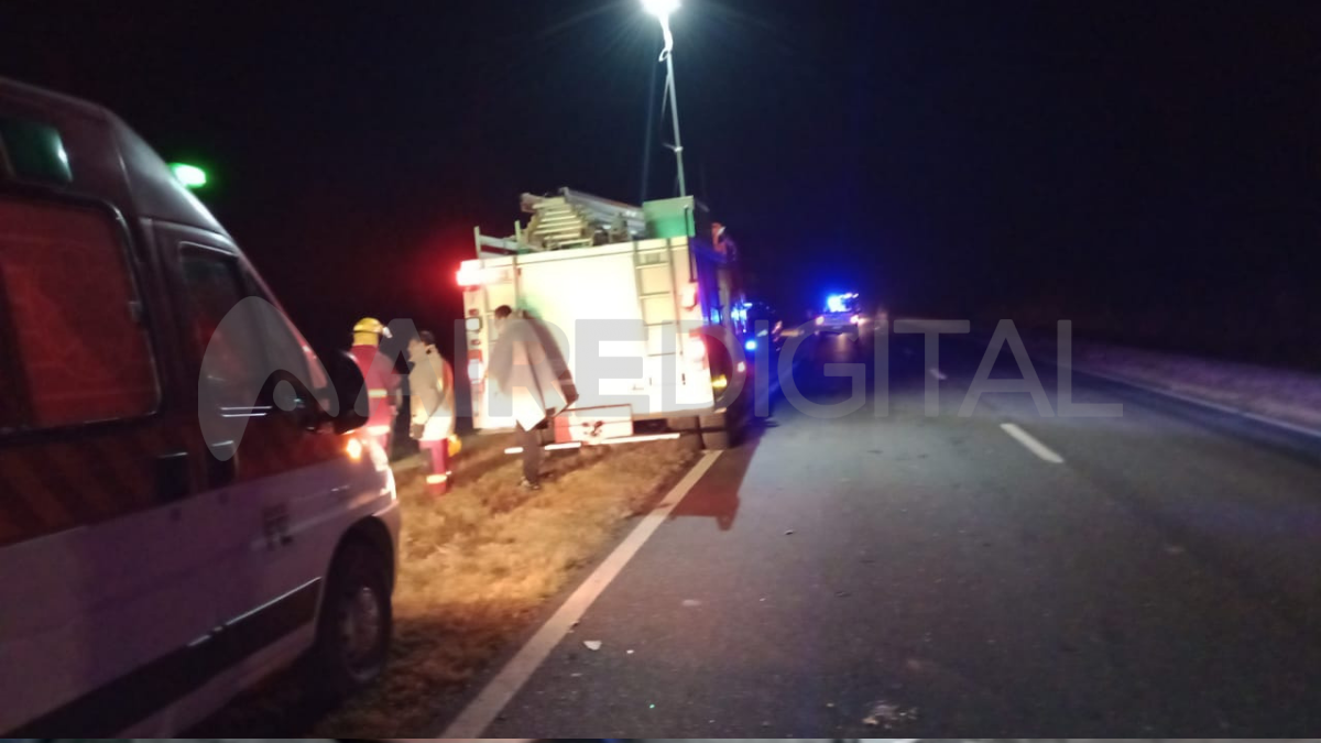 Uno de los ocupantes del auto fue trasladado en grave estado al hospital de Rafaela, Dr. Jaime Ferré.