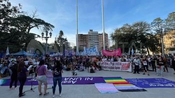 Por las lluvias, la marcha del 8M en Santa Fe se reprogramó para el lunes