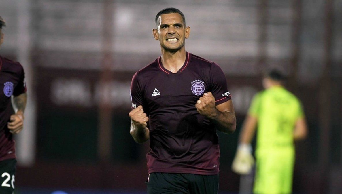 Lanús debuta ante Universidad Católica de Ecuador