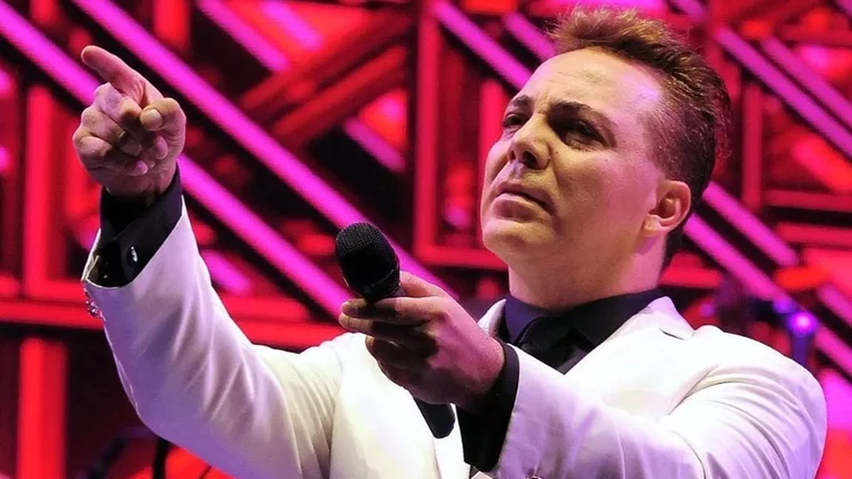 Sin ahondar en detalles sobre el robo, el hijo de la conductora y primera actriz Verónica Castro, comentó que no había hecho pública la denuncia porque no era “dramático”.