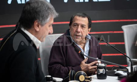 El doctor Alejandro Musacchio visitó los estudios de AIRE y mantuvo una extensa entrevista con el programa Ahora Vengo. El doctor Alejandro Musacchio visitó los estudios de AIRE y mantuvo una extensa entrevista con el programa Ahora Vengo.