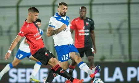 Colón comenzó con una derrota la pretemporada en Uruguay. Colón comenzó con una derrota la pretemporada en Uruguay.