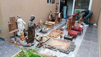 Venado Tuerto: tras cuatro allanamientos, recuperaron piezas arqueológicas y arte virreinal