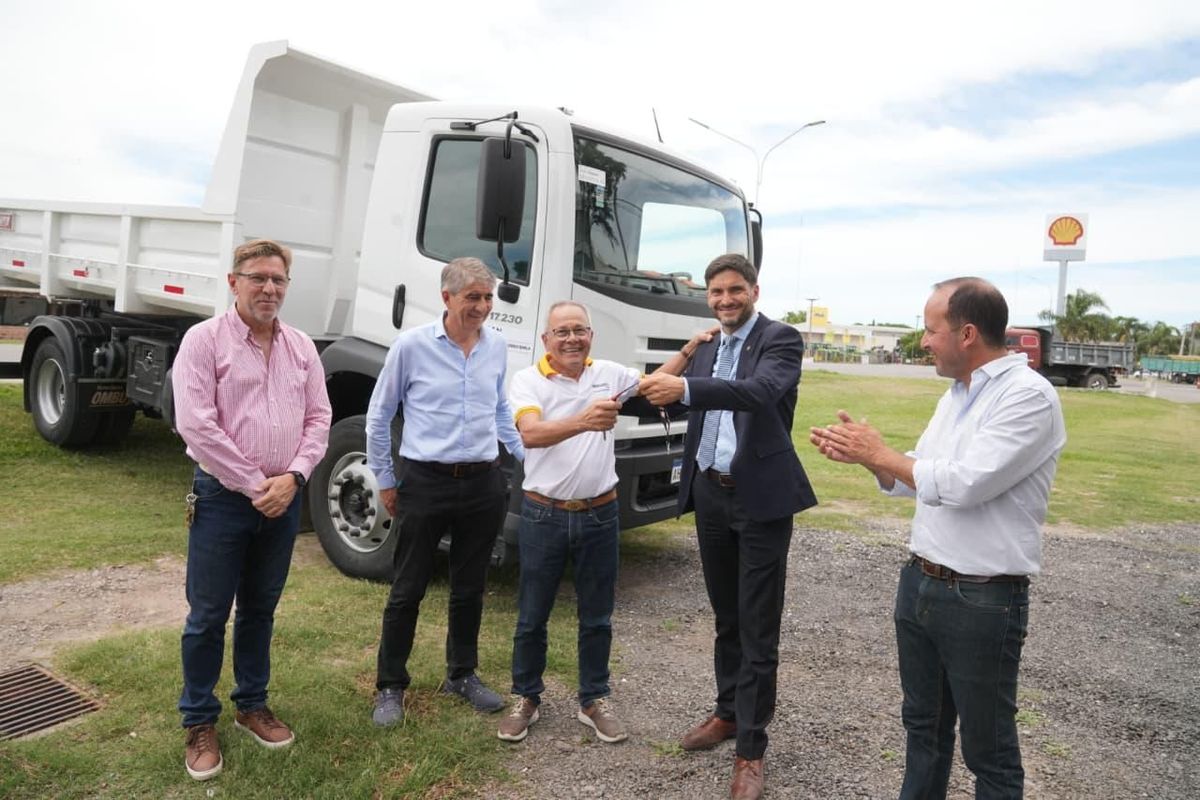Maximiliano Pullaro en San Justo: La provincia invencible se está transformando en la provincia imparable.