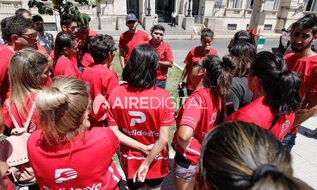 Los repartidores de la ciudad cuentan que, en promedio, son víctimas de entre seis y ocho hechos violentos por día. Los repartidores de la ciudad cuentan que, en promedio, son víctimas de entre seis y ocho hechos violentos por día.