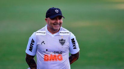 Jorge Sampaoli vuelve hoy a las prácticas del Atlético Mineiro sin casos de coronavirus