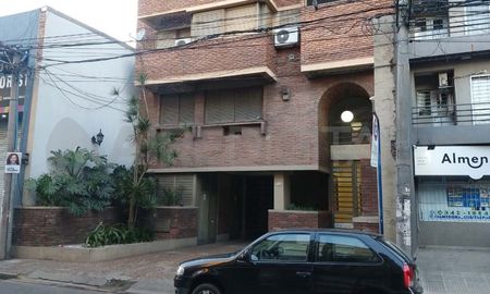 El hecho ocurrió en un edificio ubicado en calle 9 de Julio al 2300, pleno centro santafesino. El hecho ocurrió en un edificio ubicado en calle 9 de Julio al 2300, pleno centro santafesino.