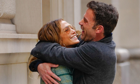 La actriz tiene dos hijos de 14 años, los gemelos Emme y Max, fruto de su relación con Marc Anthony. Por su parte, Affleck tiene tres hijos con su exesposa, la actriz Jennifer Garner: Violet, 16, Seraphina, 13, y Samuel, 10. La actriz tiene dos hijos de 14 años, los gemelos Emme y Max, fruto de su relación con Marc Anthony. Por su parte, Affleck tiene tres hijos con su exesposa, la actriz Jennifer Garner: Violet, 16, Seraphina, 13, y Samuel, 10.
