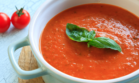 Sopa de tomate rápida y fácil: la receta perfecta para preparar en casa Sopa de tomate rápida y fácil: la receta perfecta para preparar en casa