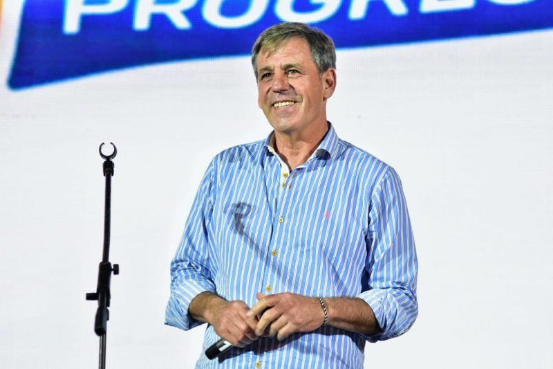 Emilio Jatón duplicó a Cantard y es el nuevo intendente de Santa Fe