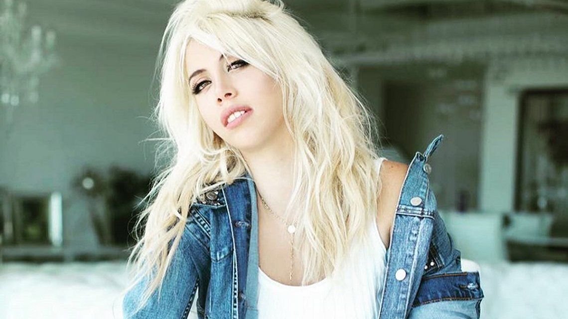 Wanda Nara mostró su lado más intenso y la rompió con una serie de fotos infartantes