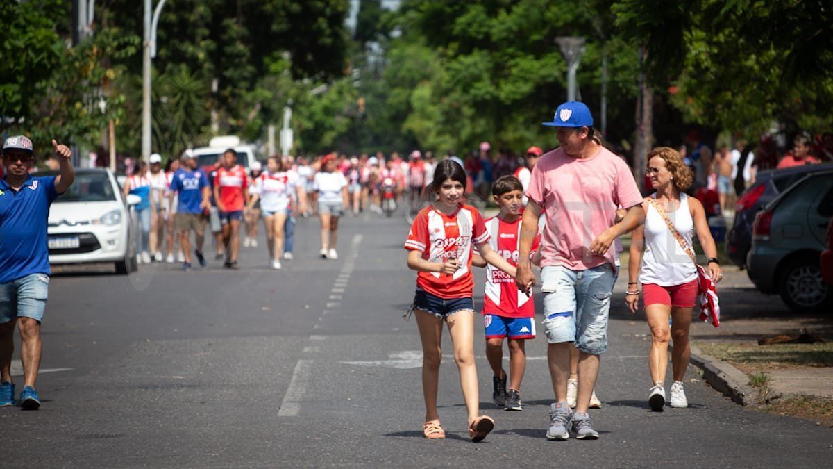 Así se vivió la previa del clásico entre Unión y Colón en Santa Fe.&nbsp;