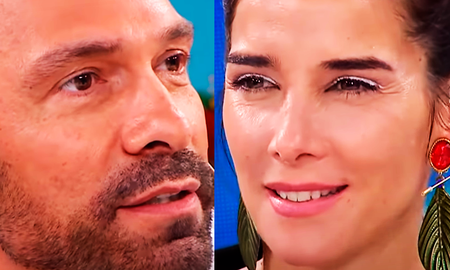 “¿Es cierto que tuviste sexo con 16 personas?”, preguntó, sin filtros, Juana Viale. ¿Así nomás me lo preguntás?”, retrucó Freddy Villarreal, quien entre risas reveló: Sí, es verdad, éramos 16 personas, era una cosa entre amigos y amigas de la que aprendí una cosa interesantísima: no hubo pasión, fue por deporte, y había gente que la tenía muy clara”. “¿Es cierto que tuviste sexo con 16 personas?”, preguntó, sin filtros, Juana Viale. ¿Así nomás me lo preguntás?”, retrucó Freddy Villarreal, quien entre risas reveló: Sí, es verdad, éramos 16 personas, era una cosa entre amigos y amigas de la que aprendí una cosa interesantísima: no hubo pasión, fue por deporte, y había gente que la tenía muy clara”.