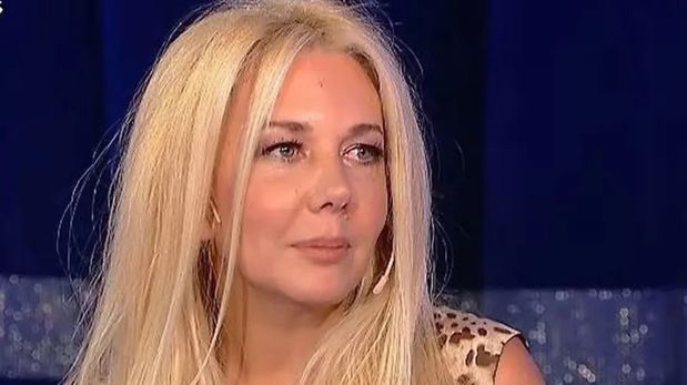 Mariana Nannis fue fotografiada en Marbella lejos del lujo que la caracterizó durante los 90.
